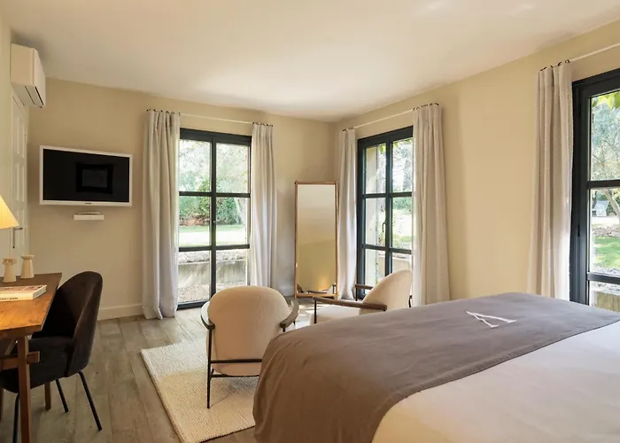 Le Vallon de Valrugues&Spa